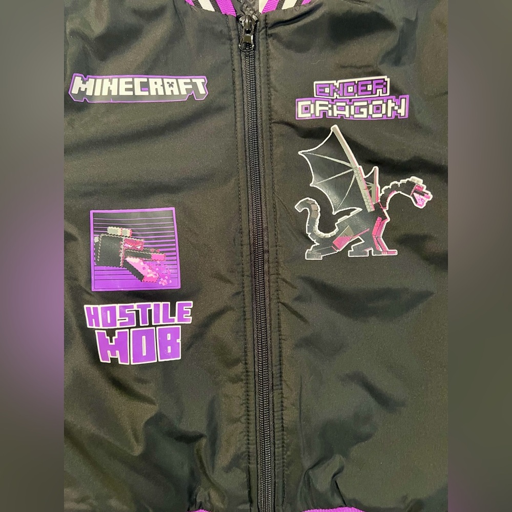 Minecraft Ender Dragon Bomber Jacket Kids Black and Purple Puffer Size 7 Unique - Picture 8 of 12